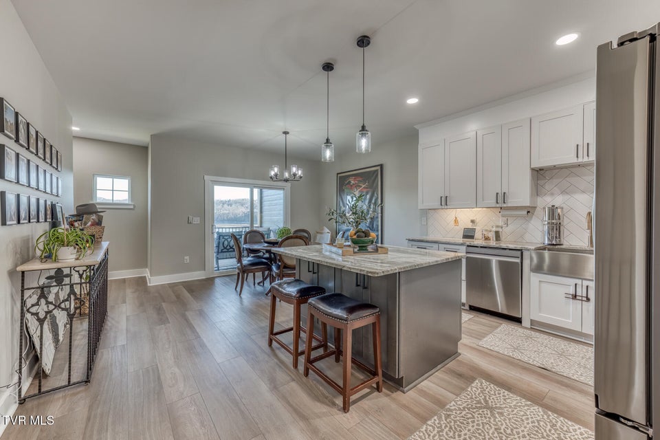 Photo #5: 4160 Bristol Highway