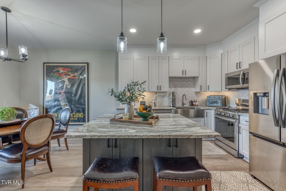 Photo #6: 4160 Bristol Highway