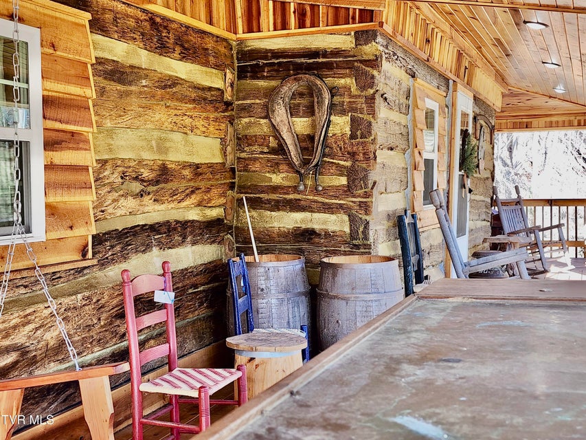 Photo #17: 119 Morris Road