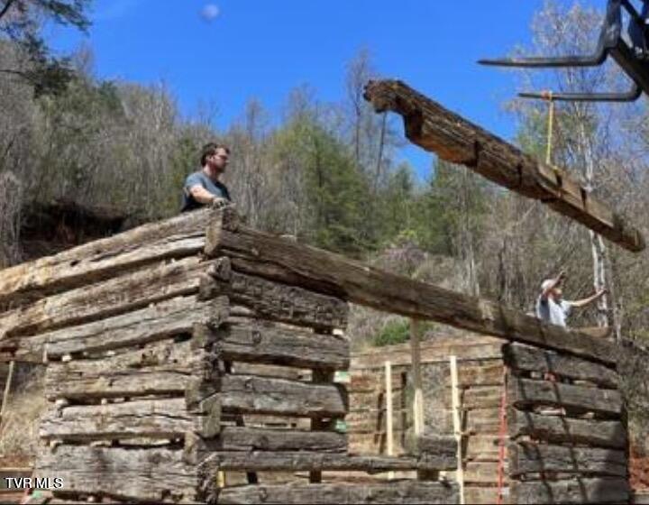 Photo #53: 119 Morris Road