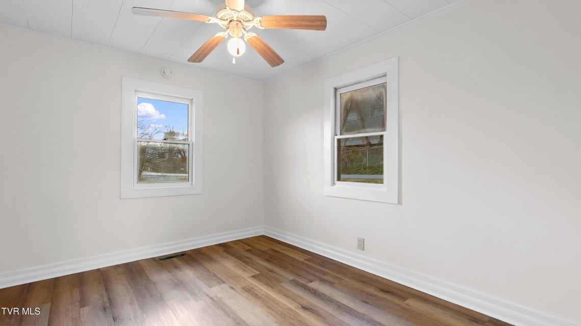 Photo #6: 426 13th North Street