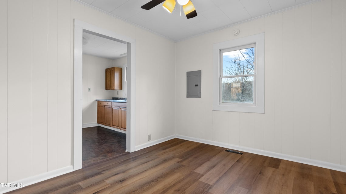 Photo #10: 426 13th North Street