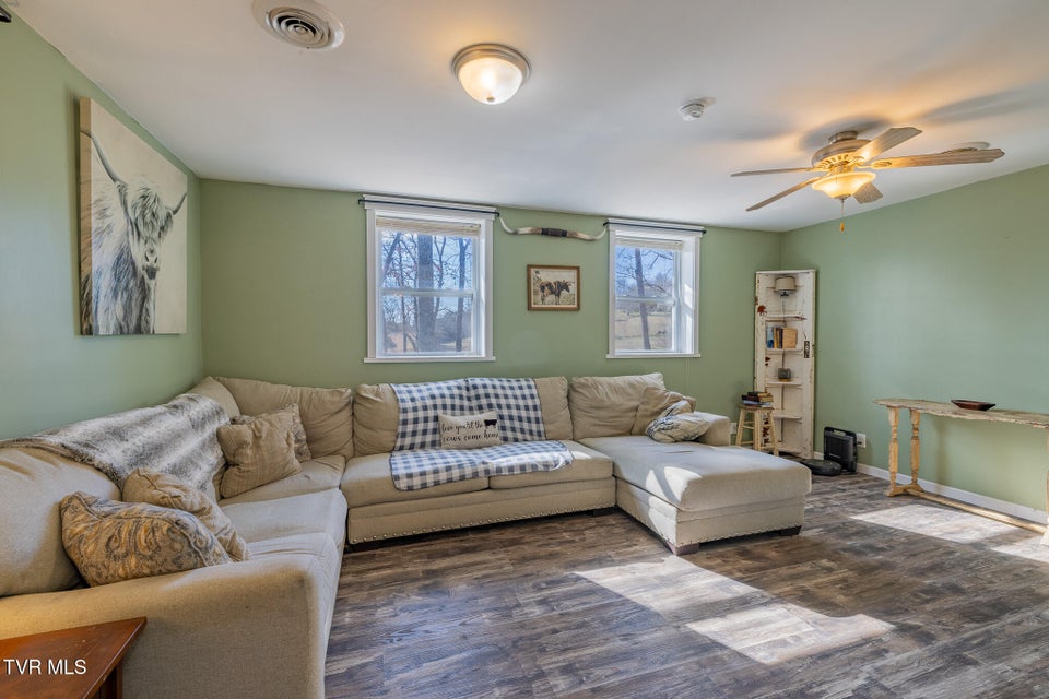 Photo #3: 184 & 202 Sandidge Hollow Road