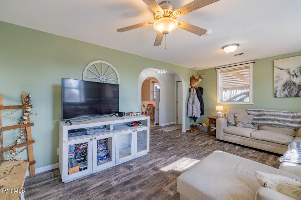 Photo #5: 184 & 202 Sandidge Hollow Road