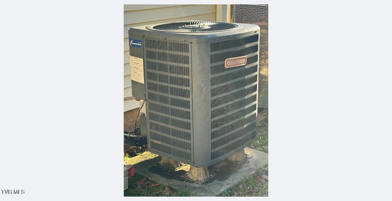 Photo #4: 200 Keith Road