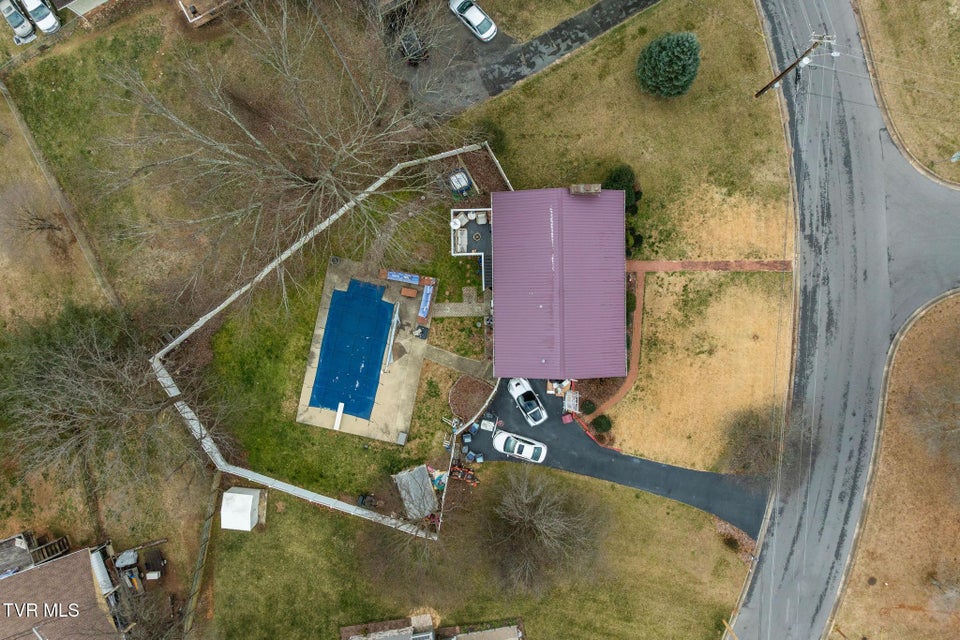 Photo #42: 1009 Westminister Drive