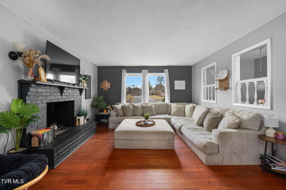 Photo #6: 1009 Westminister Drive