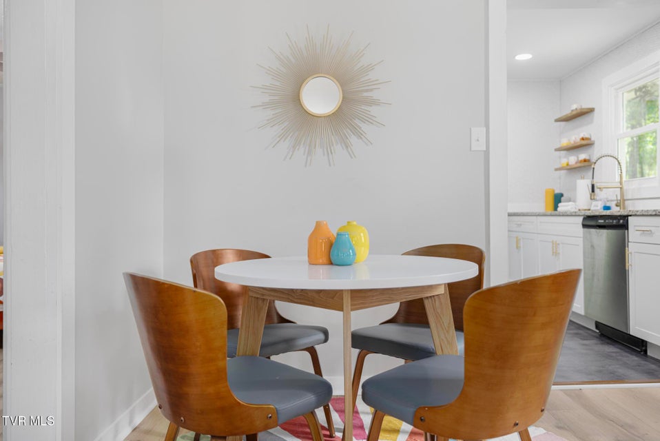 Photo #7: 1216 Bluff City Highway