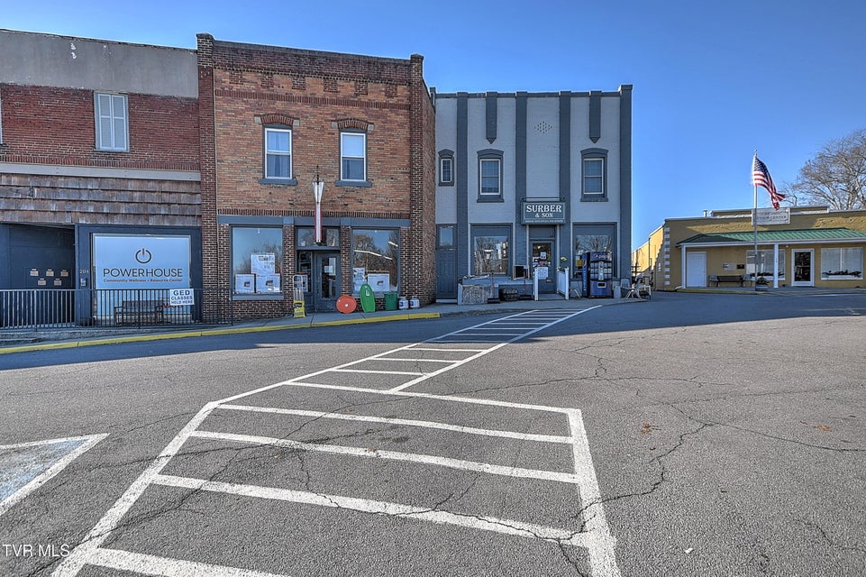 Photo #2: 208 Town Square Street