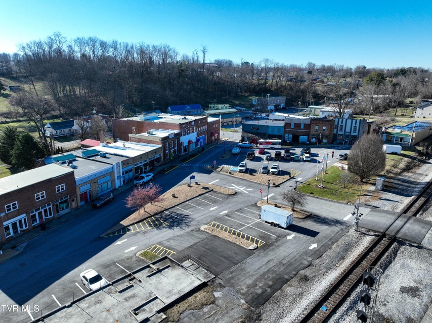 Photo #13: 208 Town Square Street