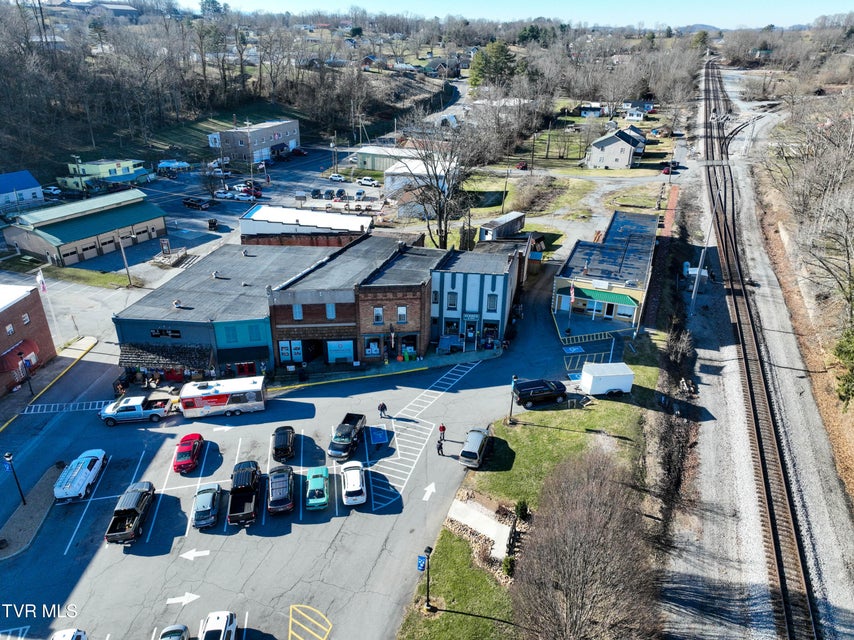 Photo #21: 208 Town Square Street