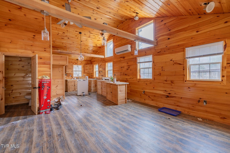 Photo #3: 210 Adams Lane Lane