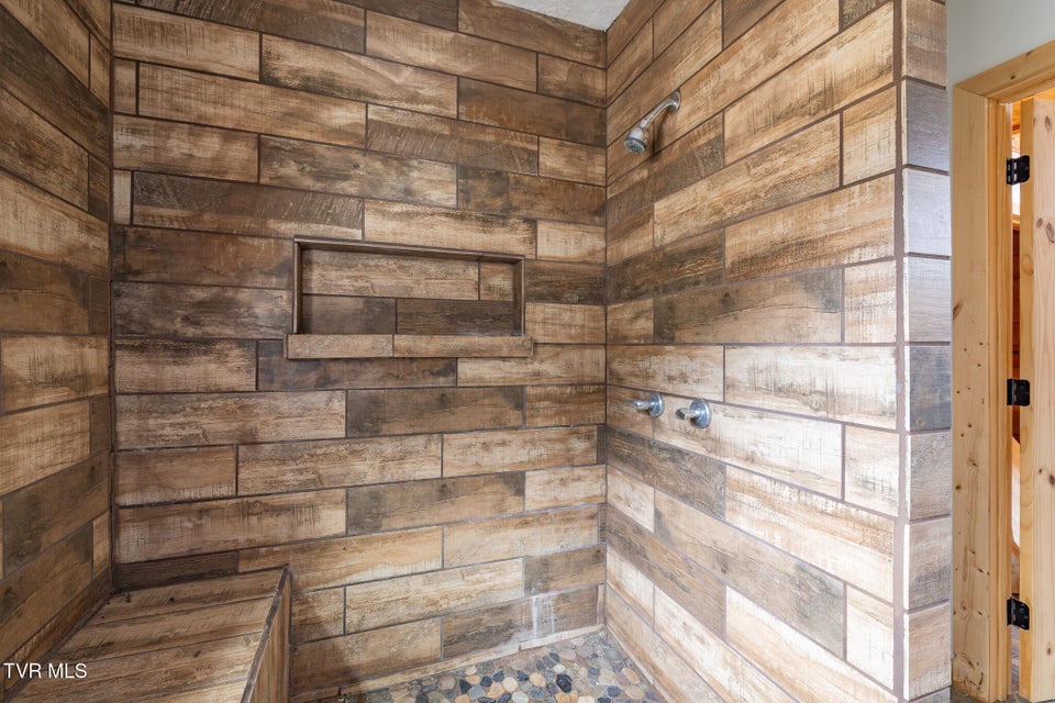 Photo #9: 210 Adams Lane Lane