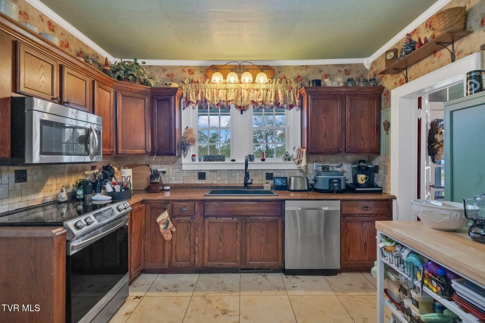 Photo #15: 8712 Highway 19-E 