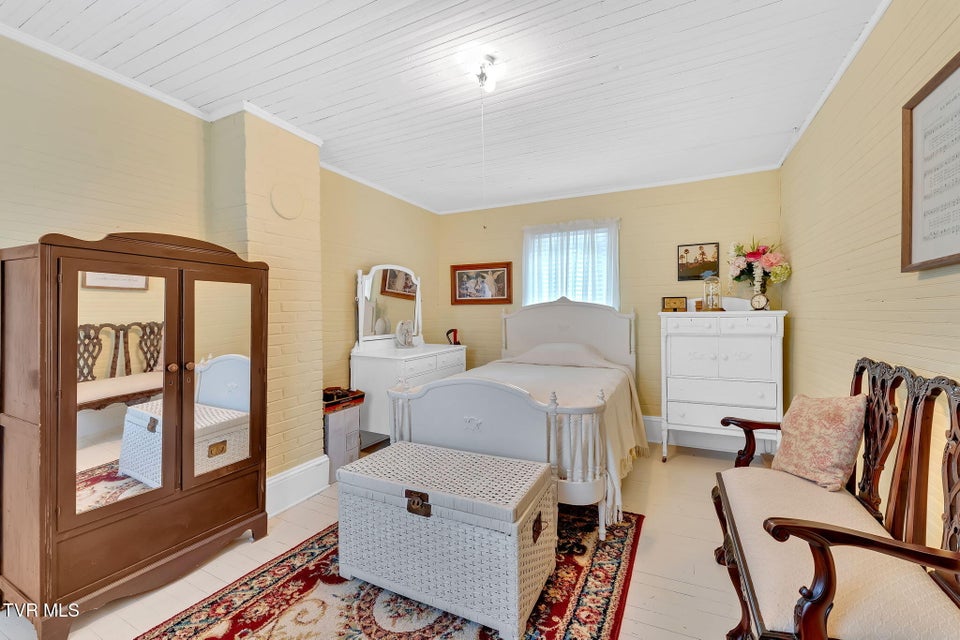 Photo #40: 8712 Highway 19-E 