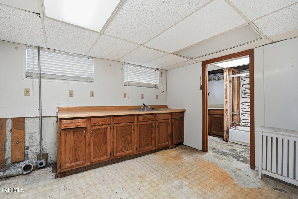 Photo #21: 1736 Main Avenue