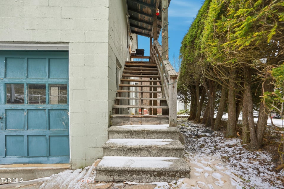 Photo #23: 1736 Main Avenue