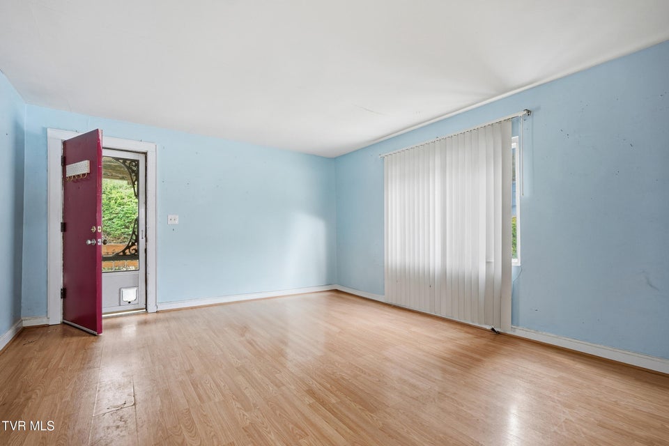 Photo #27: 1736 Main Avenue