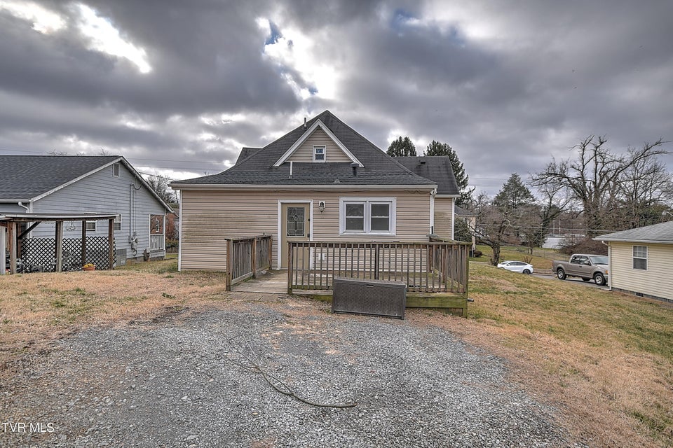 Photo #32: 235 Mcdowell Street