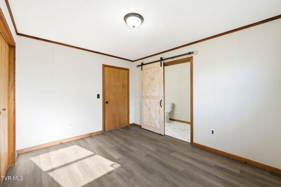 Photo #15: 1512 Fairview Avenue