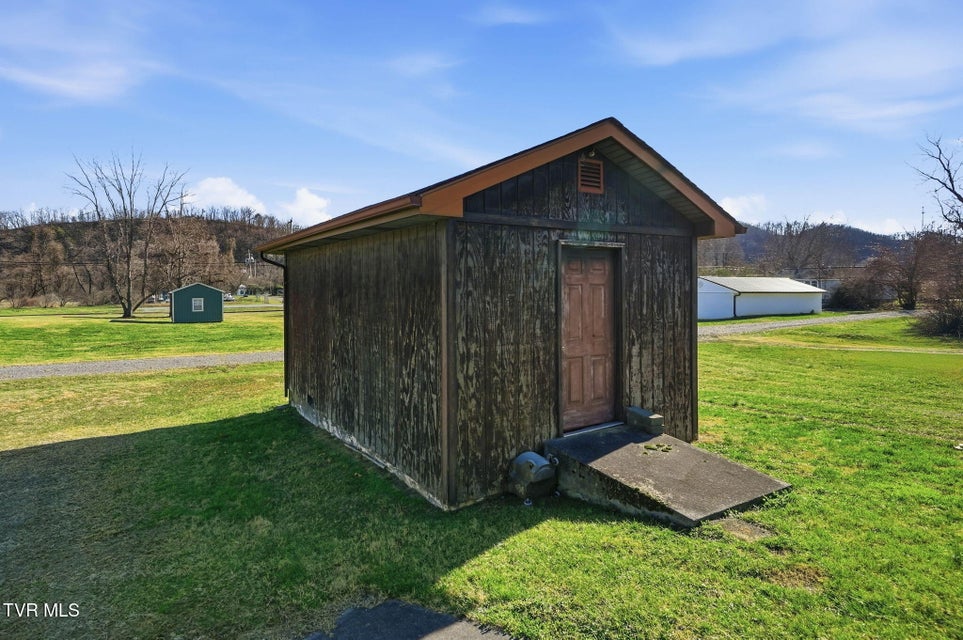 Photo #22: 1512 Fairview Avenue