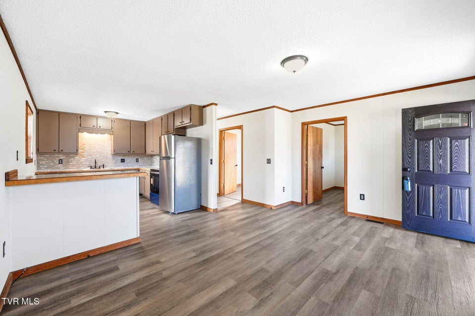 Photo #2: 1512 Fairview Avenue