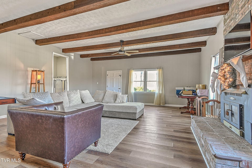 Photo #24: 441 Skyline Drive