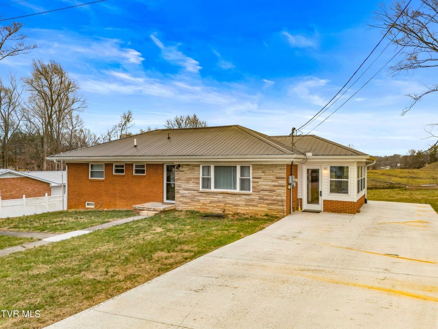 Photo #3: 351 Belle Meade Circle