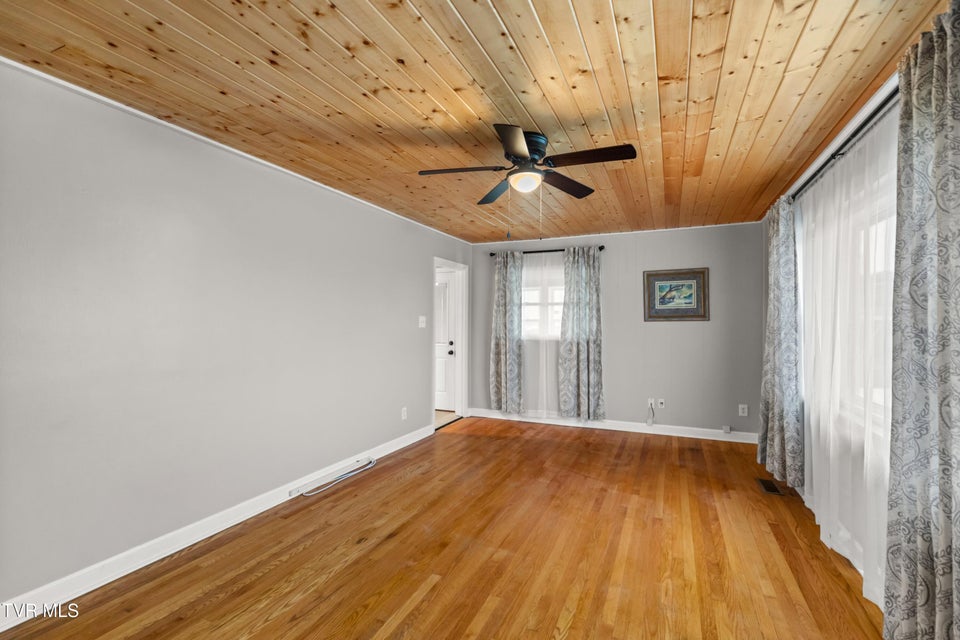 Photo #6: 351 Belle Meade Circle