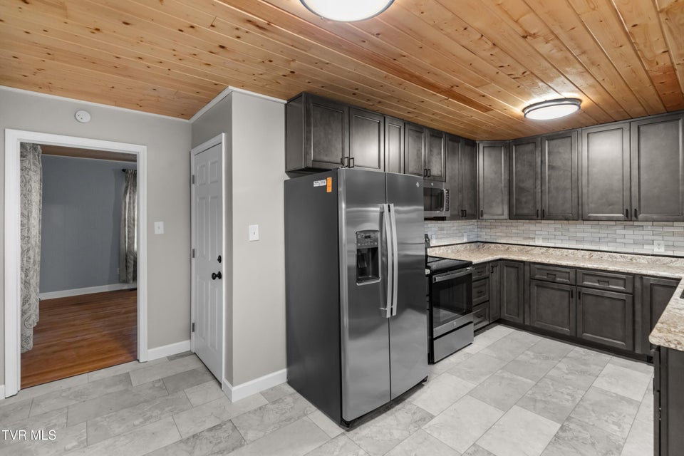 Photo #10: 351 Belle Meade Circle