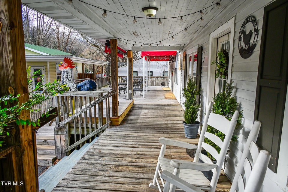 Photo #2: 409 Fritz Street Street