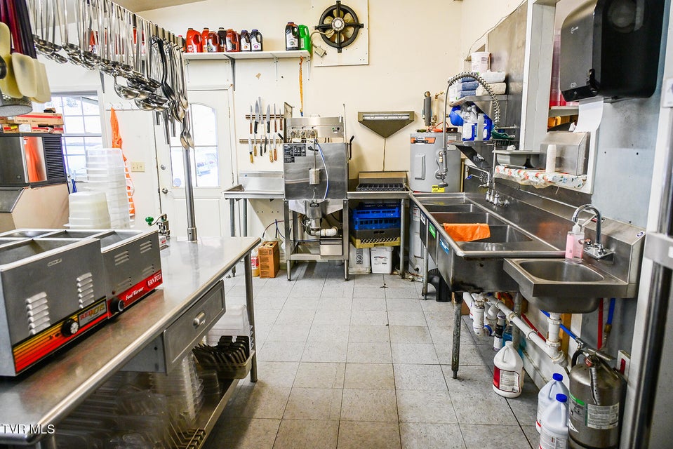 Photo #30: 409 Fritz Street Street