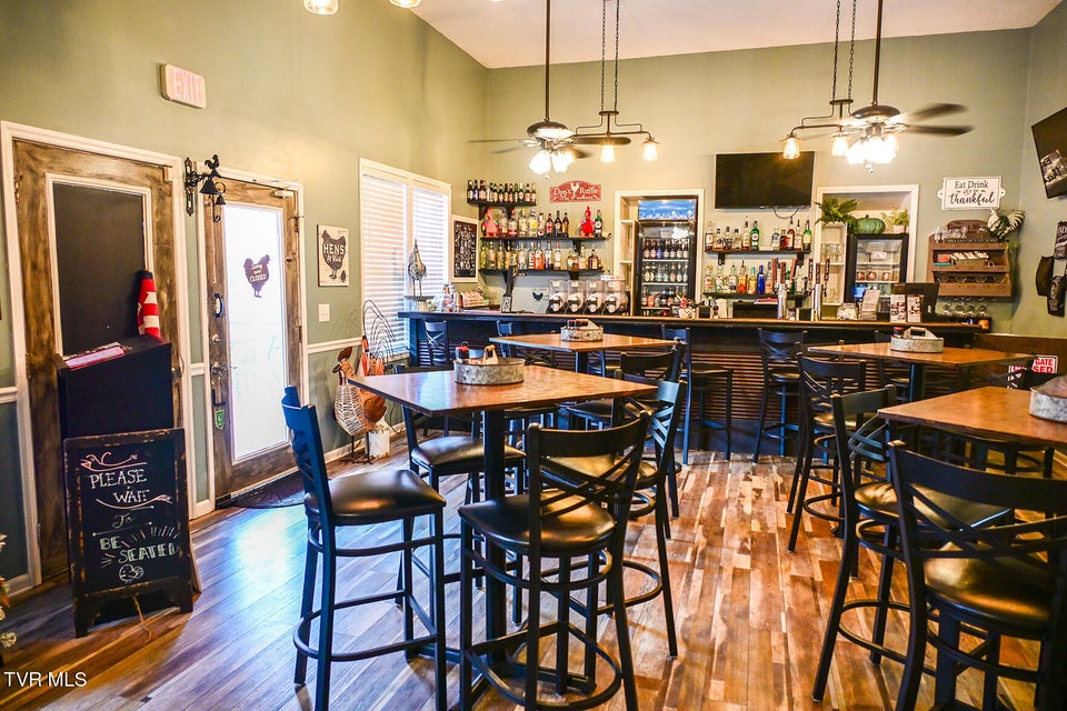 Photo #5: 409 Fritz Street Street