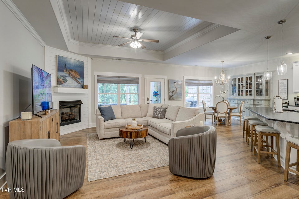 Photo #7: 365 English Ivy Trail