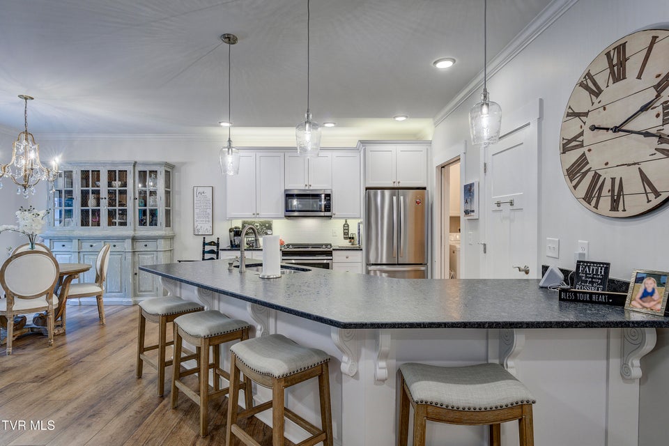 Photo #12: 365 English Ivy Trail