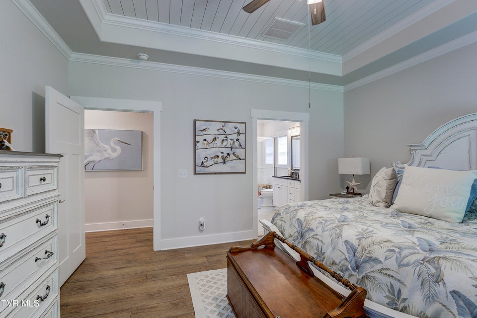 Photo #27: 365 English Ivy Trail