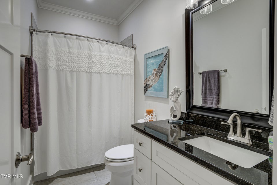 Photo #36: 365 English Ivy Trail