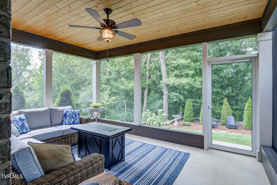 Photo #53: 365 English Ivy Trail