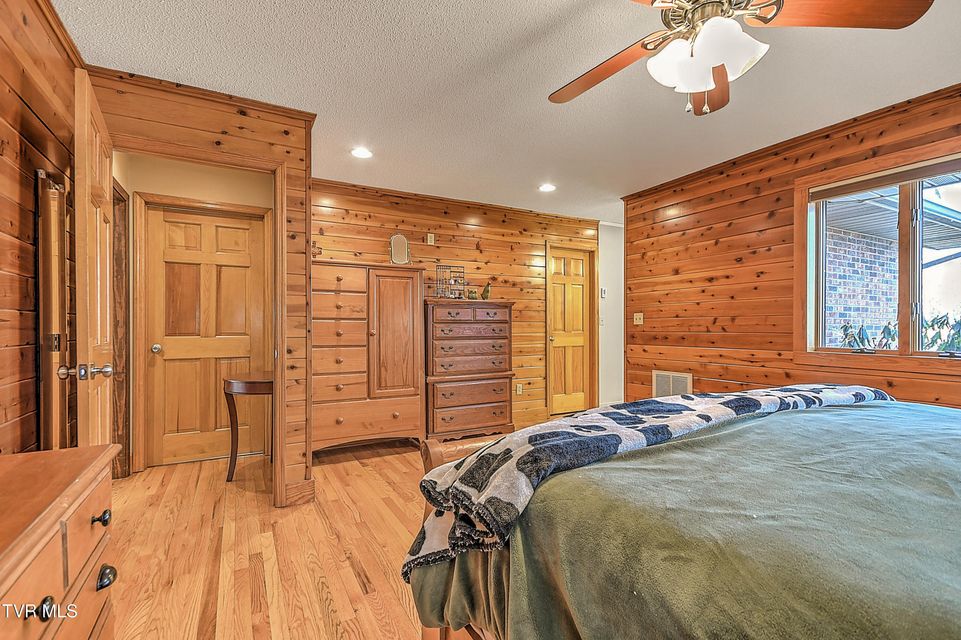 Photo #53: 136 Triple H Lane