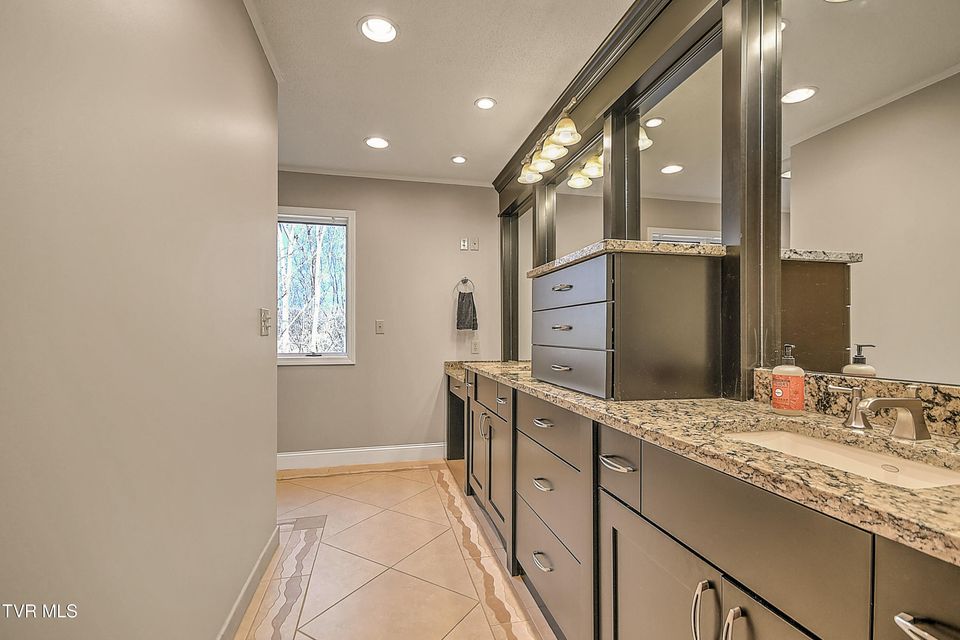 Photo #55: 136 Triple H Lane