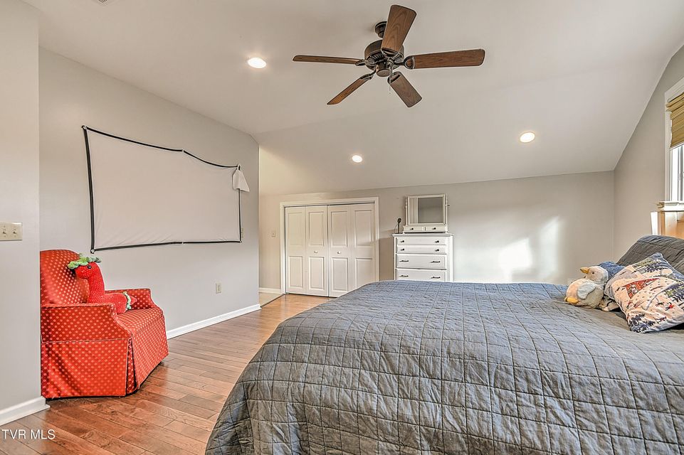 Photo #64: 136 Triple H Lane