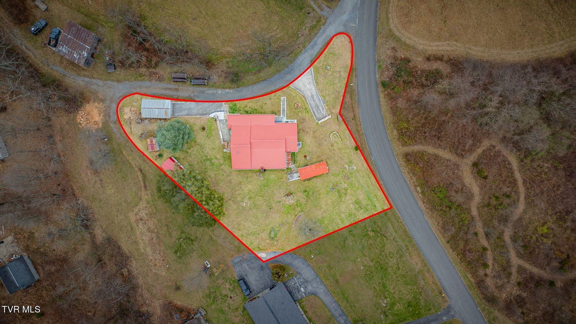 Photo #38: 125 Squirrel Haven Drive