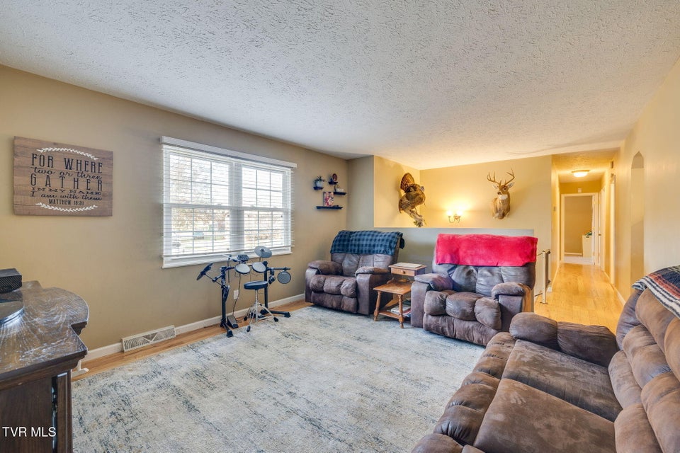 Photo #7: 432 Poplar Street