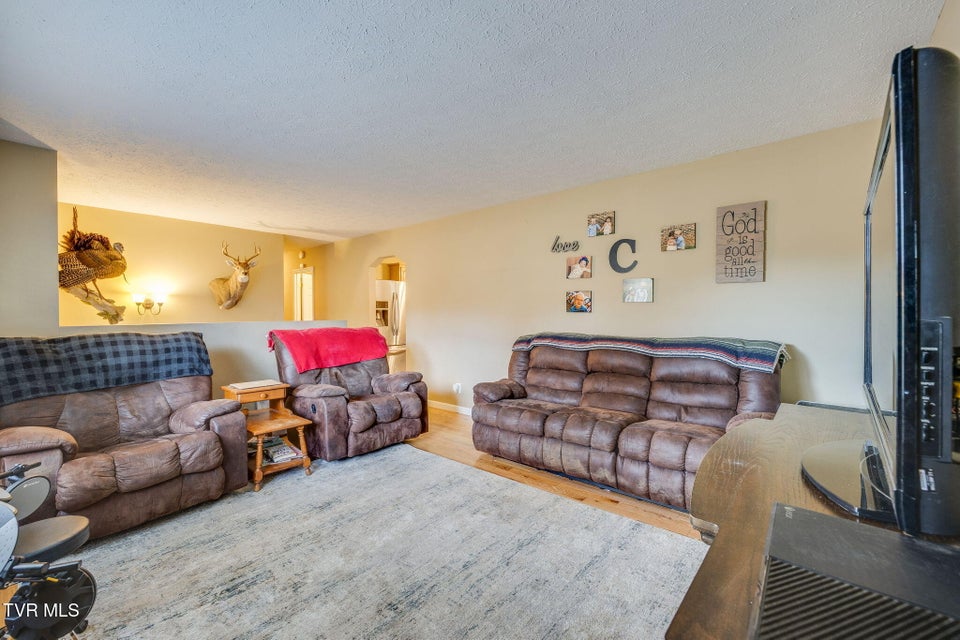 Photo #8: 432 Poplar Street