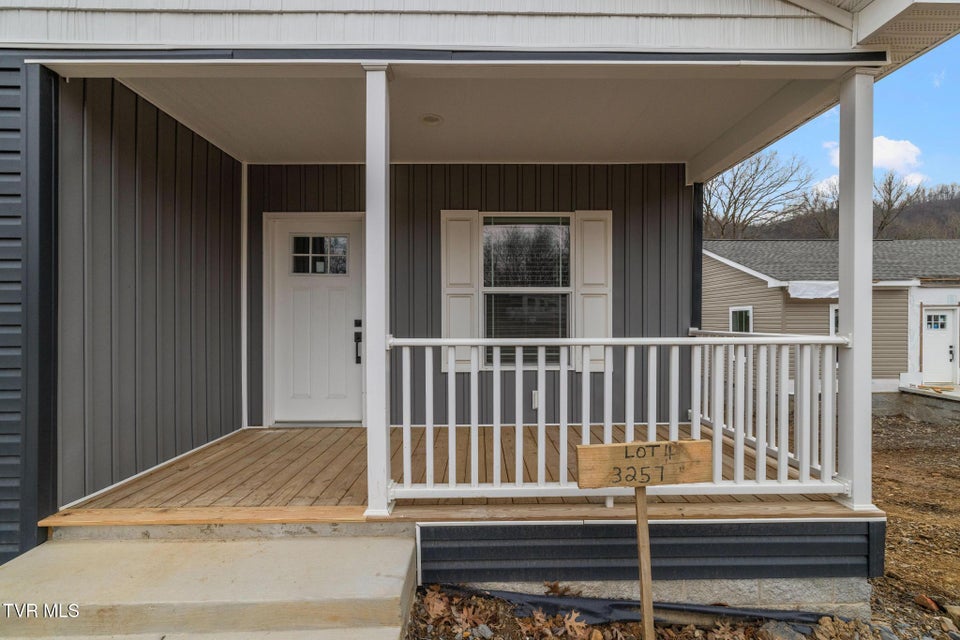 Photo #35: 3257 Avoca Road