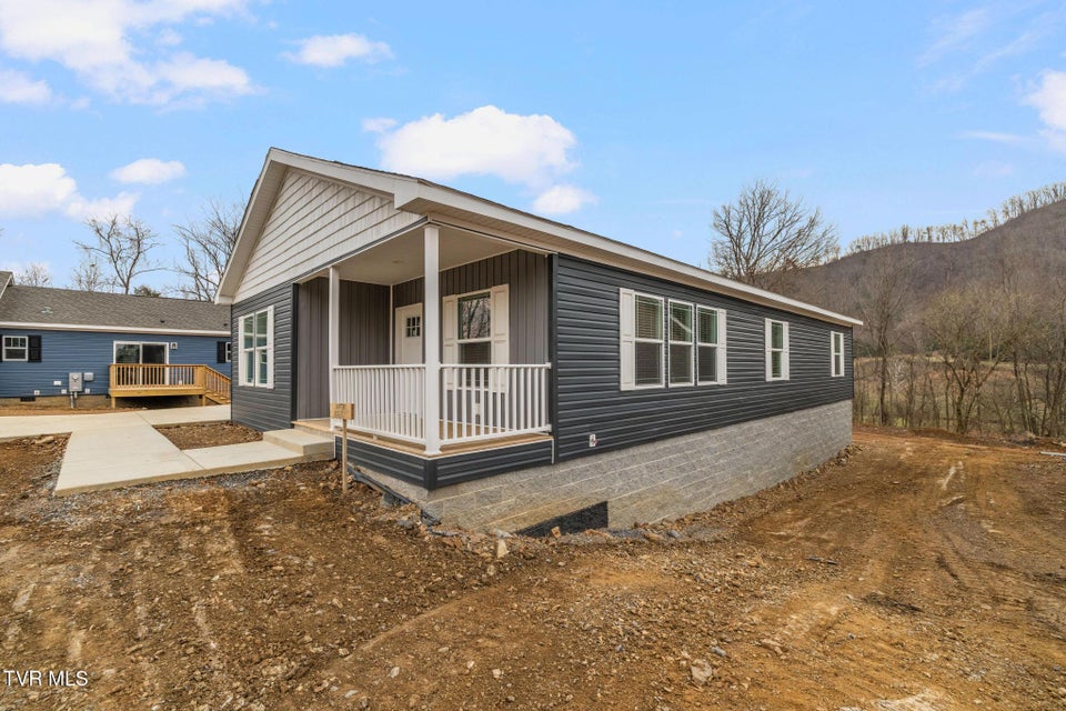 Photo #32: 3257 Avoca Road