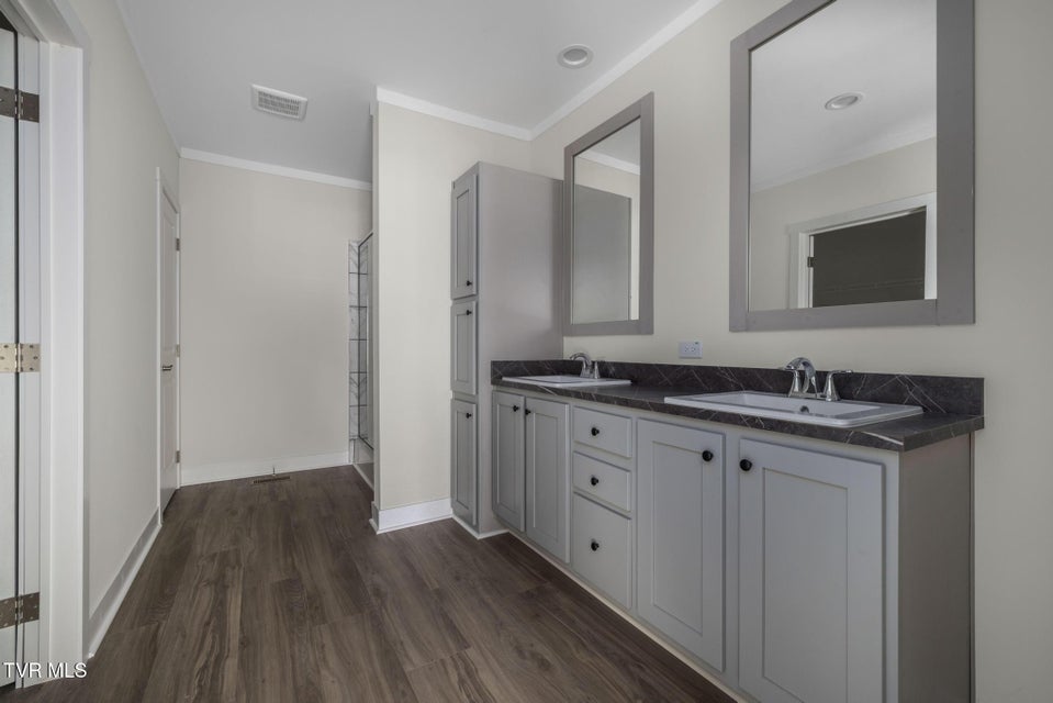 Photo #10: 3257 Avoca Road