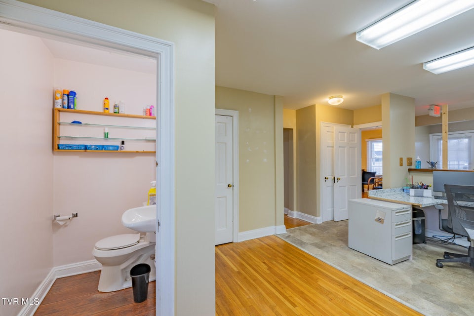 Photo #8: 1941 Euclid Ave Avenue