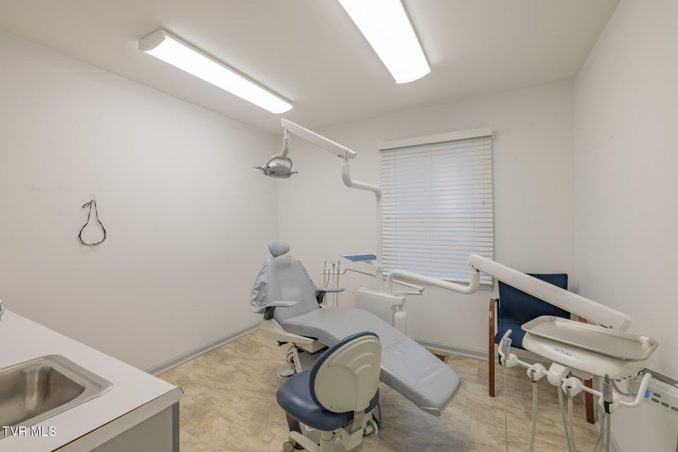 Photo #18: 1941 Euclid Ave Avenue