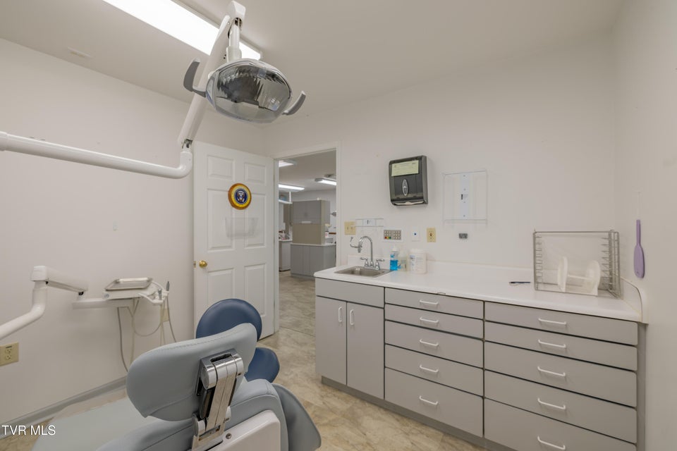 Photo #19: 1941 Euclid Ave Avenue